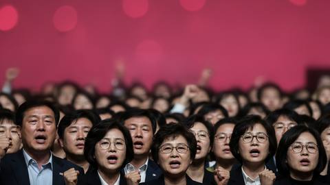 미국 전역 '反트럼프' 시위, 대규모 인원 운집