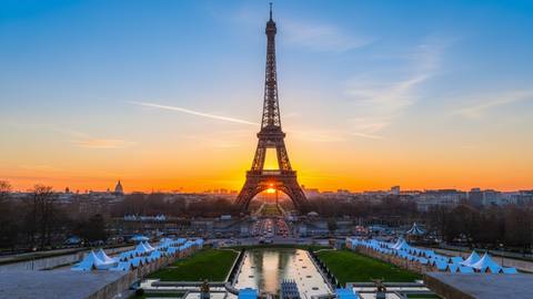 프랑스 재정 위기, 레제코 "주범은 권력자" 직격